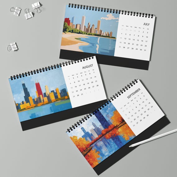 Chicago 2027 Desk Calendar